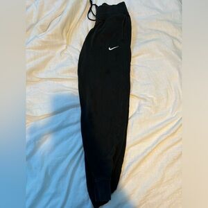 women's nike joggers